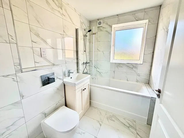 Wakefield Street, East Ham, E6, photo 1