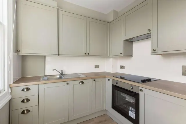 Stanlake Road, London, W12, photo 2