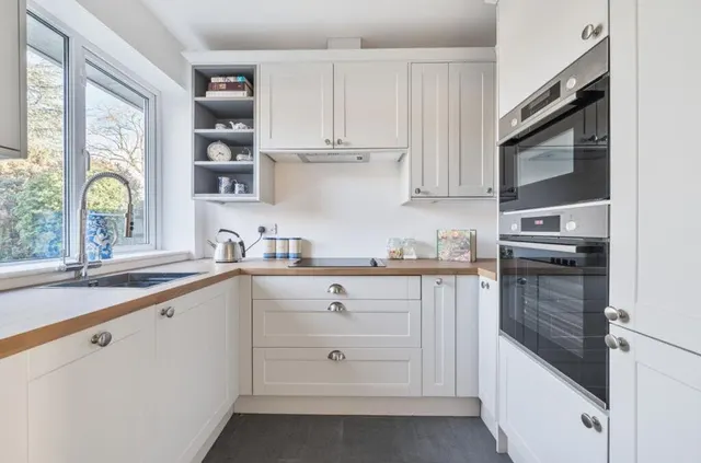 Photo 3 — Beechwood Road, Nailsea, BS48