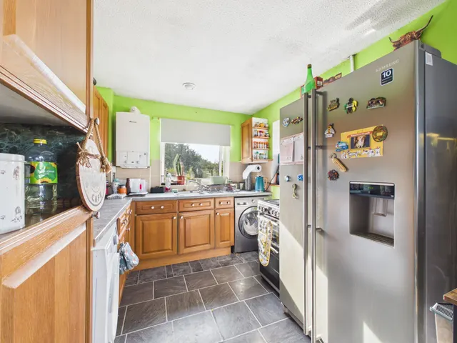 Photo 3 — Tithe Court, Middle Littleton, WR11