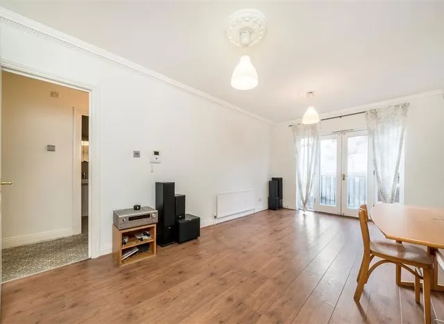 Leathermarket Court, London Bridge, SE1, photo 3