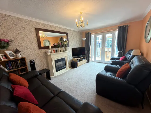Photo 3 — Stonehaven Way, Darlington, Durham, DL1