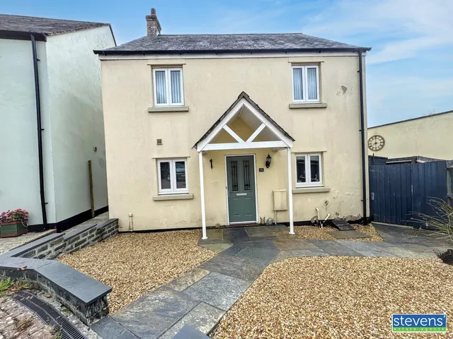 Strawberry Fields, North Tawton, EX20, photo 1