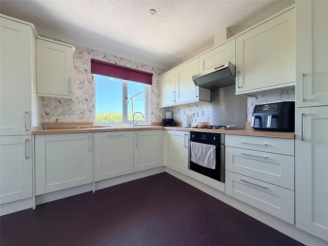 Photo 2 — Debenham Corner, Wetheringsett, Stowmarket, Suffolk, IP14