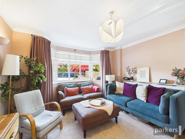 Park Lane, Charvil, RG10, photo 2
