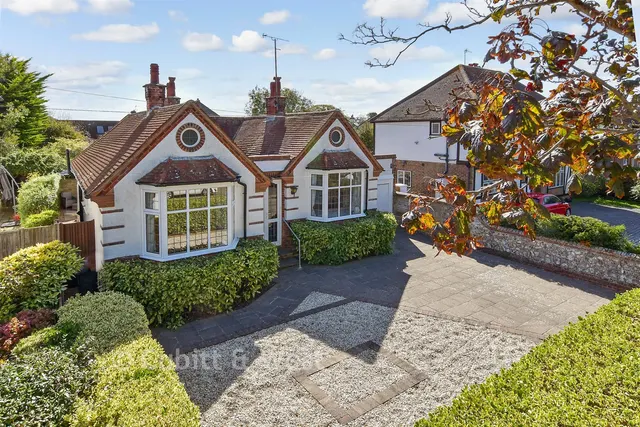 Pevensey Road, Worthing, BN11, photo 1