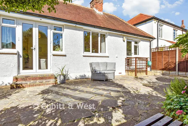Pevensey Road, Worthing, BN11, photo 3