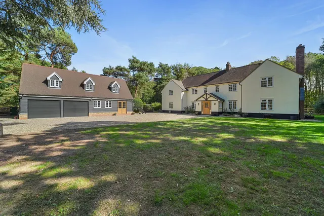 Bergholt Road, Ipswich, IP9, photo 1