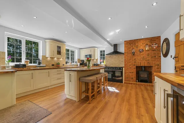 Bergholt Road, Ipswich, IP9, photo 3
