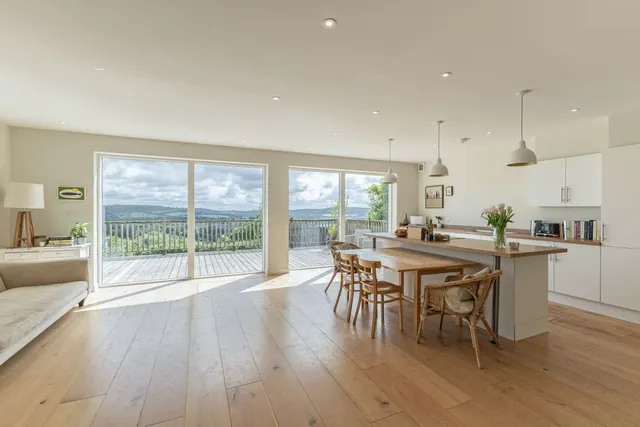Photo 2 — Richmond Road, Bath, Somerset, BA1 5TU