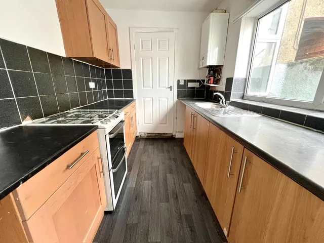 Donnington Street, Grimsby, DN32, photo 1