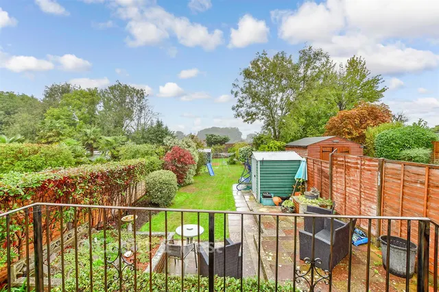 Frances Road, Purbrook, PO7, photo 2