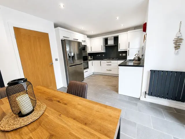 Photo 3 — Appleby Crescent, Mobberley, Cheshire, WA16