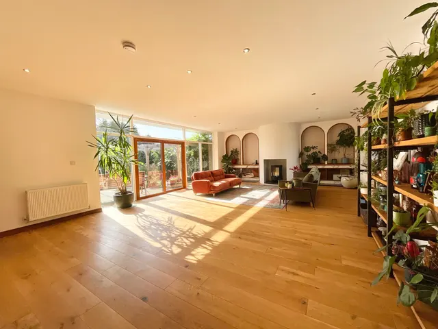 Leys Drive, Newcastle, ST5, photo 2