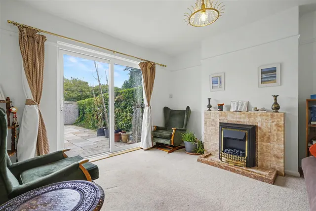High Road, Chilwell, NG9, photo 2