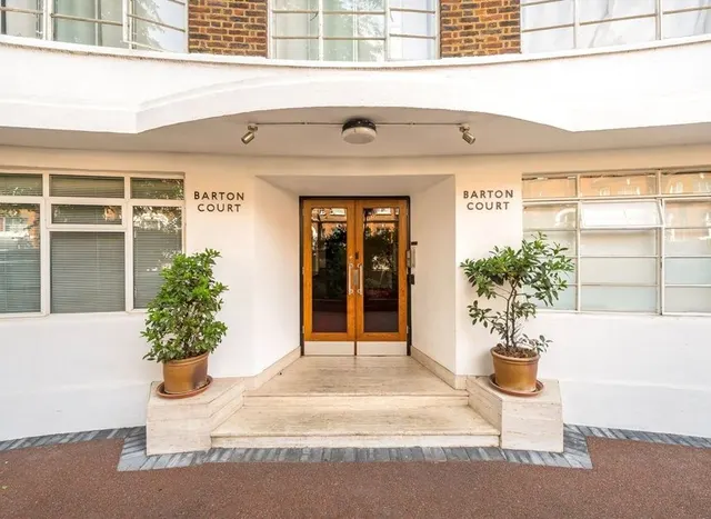 Photo 2 — Barons Court Road, West Kensington, W14