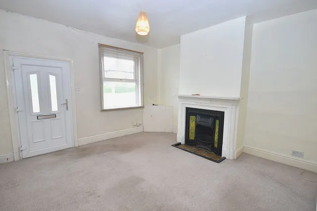 Hurdsfield Road, Macclesfield, photo 3