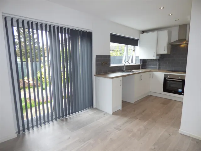 Austen Avenue, Sawley, NG10, photo 2