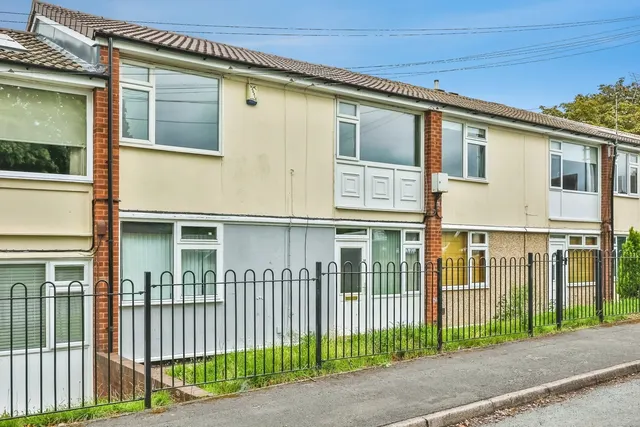 Fairisle Close, Clifton, NG11, photo 1