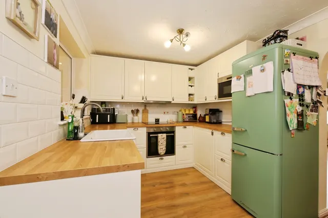 Brecon Heights Ebbw Vale, NP23, photo 3