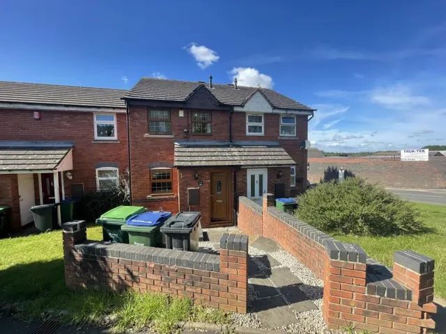 19 Allsops Close, Rowley Regis, West Midlands, B65 8JB, UK, photo 1