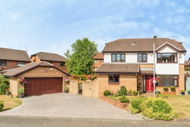Hall Gate, Westhoughton, BL5, photo 1