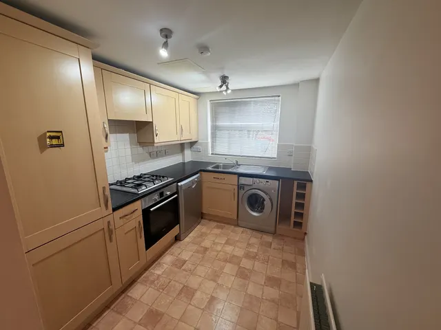 Photo 2 — Kentmere Close, WA15