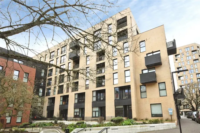 Burgess Springs, Chelmsford, Essex, CM1, photo 1