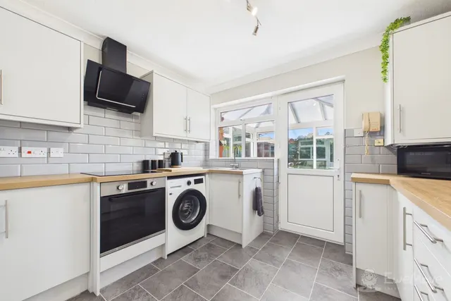 Elizabeth Drive, Capel-Le-Ferne, CT18, photo 2