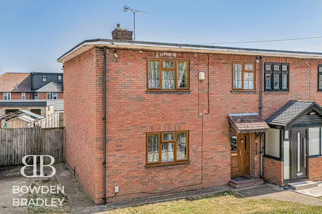 Crossbow Road, Chigwell, IG7, photo 1