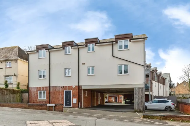 Audley Road, Chippenham, photo 1