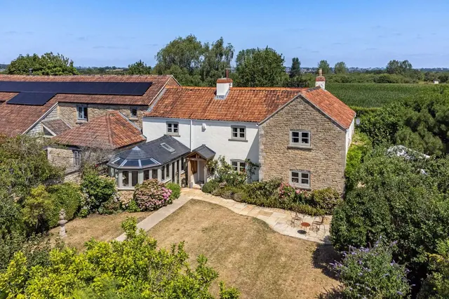 Notton Park, Lacock, SN15, photo 1