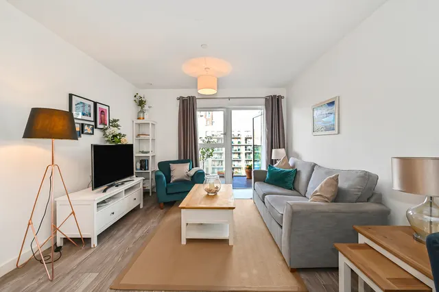 Lyall House, London, E13, photo 1