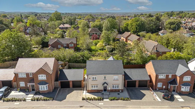 Chapman Drive, Melton Mowbray, LE13, photo 1