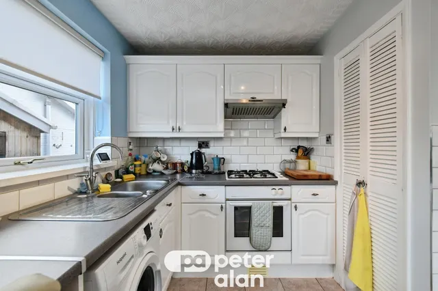 Kidwelly Grove, Merthyr Tydfil, CF48, photo 2