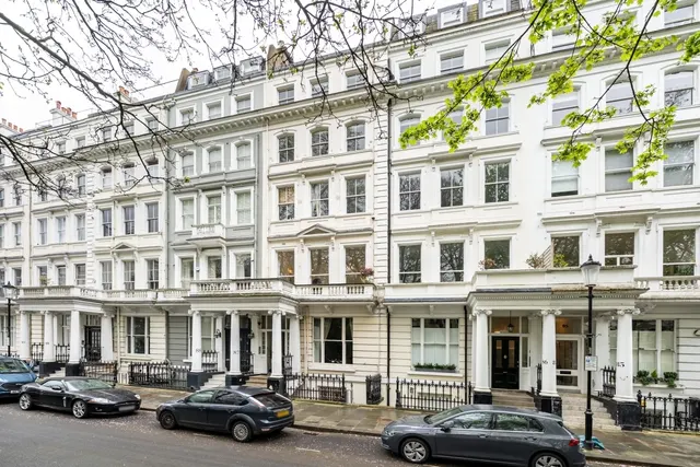 Photo 3 — Cornwall Gardens London SW7