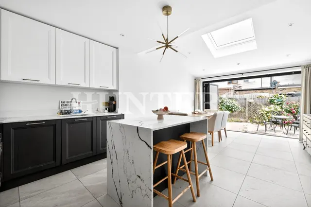 Teynton Terrace, London, N17, photo 1