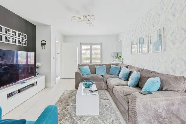 Bailey Avenue, Meon Vale, CV37, photo 3