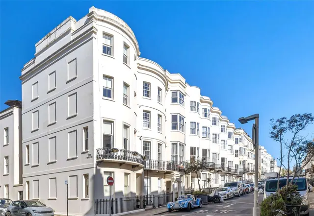Waterloo Street, Hove, East Sussex, BN3 1AQ, photo 1