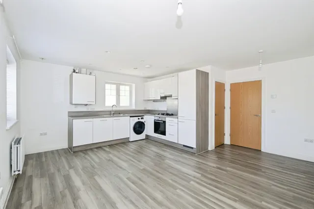 Drovers Close, Balsall Common, CV7, photo 2