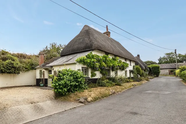 Longstreet, Enford, SN9, photo 1