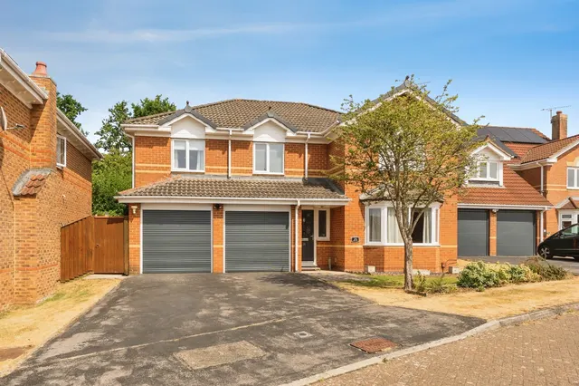 Thomas Avenue, Emersons Green, BS16, photo 1