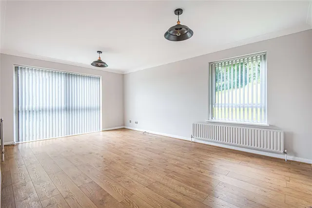 Photo 2 — Wood Lodge Grange, St. Johns Hill, Sevenoaks, Kent, TN13 3NW