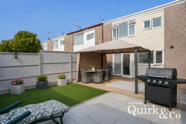 Link Road, Canvey Island, SS8, photo 1