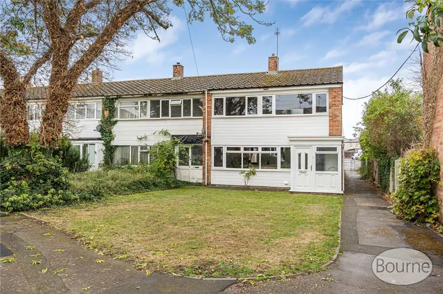 Priors Croft, Old Woking, GU22, photo 1