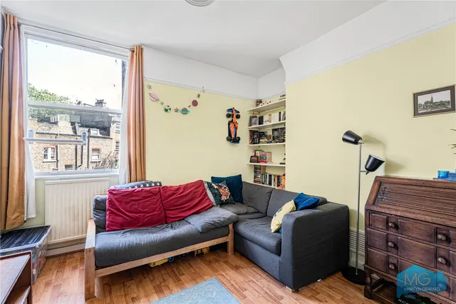 Kentish Town Road, London, NW1, photo 2