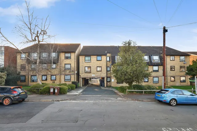 Flat 14, Phoenix Court, London, SE25 5BJ, photo 1