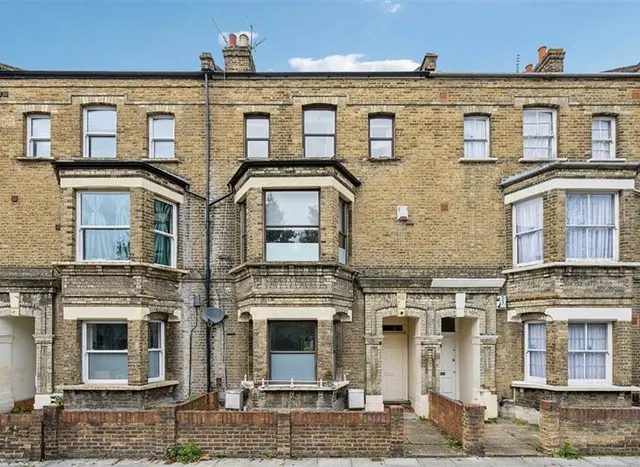 Photo 2 — Surrey Square, Walworth, SE17