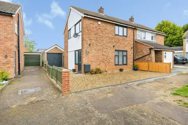 Knights Avenue, Clapham, Bedford, Bedfordshire, MK41, photo 1