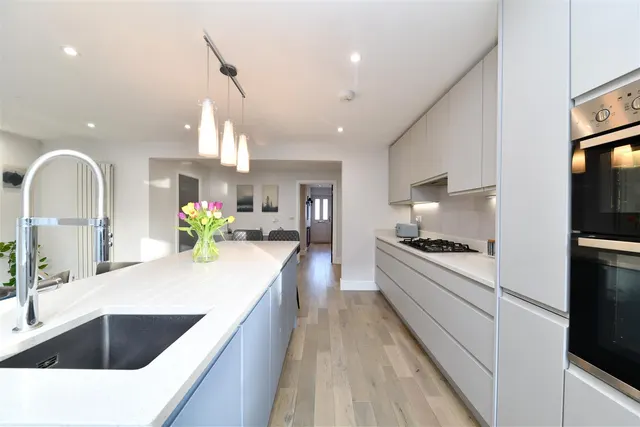Photo 3 — Fairview Road, Stevenage, Herts, SG1 2NA